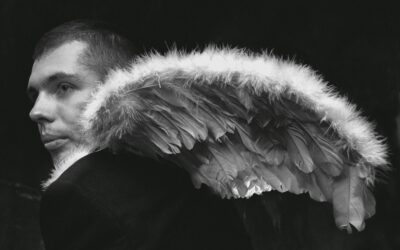 Wenn Spiritualität zur Waffe wird: Der verdeckte Narzisst im Lichtgewand