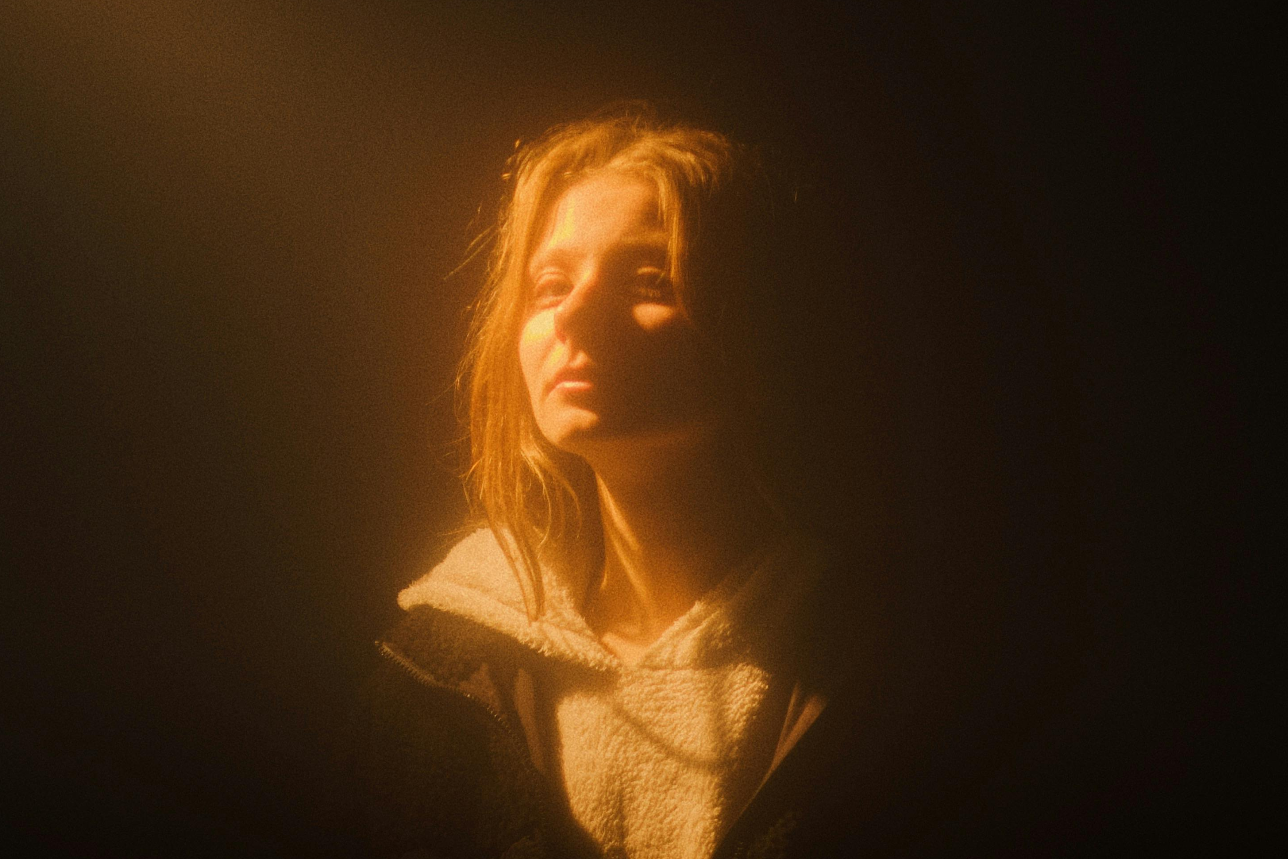 Home 1 romeicoaching.ch Der Moment, in dem die Sehnsucht aufhört: Was nach echter Trauma-Integration in dir entsteht und warum Seelenpartner dich dann finden